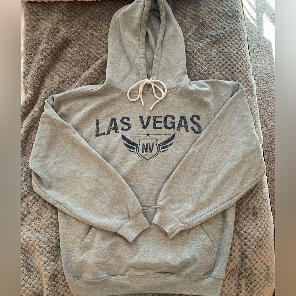 Las Vegas Sweatshirt. Size Medium.
